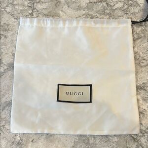 🖤 Gucci Dust Bag – Belt or Small Accessory Size 9.75” x 9.75